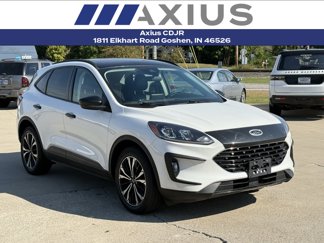 Used 2022 Ford Escape SEL w/ SEL Stealth AWD Package image 1
