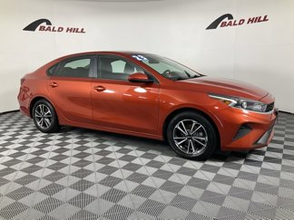 Certified 2023 Kia Forte LXS image 1