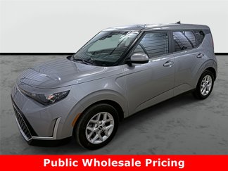 Used 2023 Kia Soul LX w/ Option Group 015 image 1