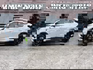 Used 2024 Lamborghini Urus Performante image 1