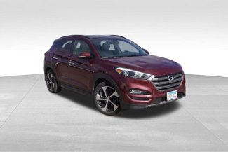 Used 2016 Hyundai Tucson Limited w/ Option Group 03 image 1