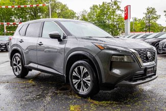 Certified 2021 Nissan Rogue SV image 1