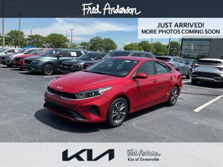 Certified 2022 Kia Forte LXS image 1