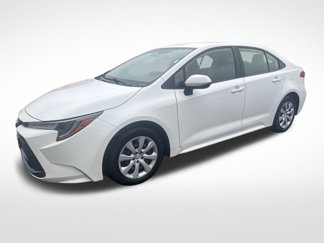 Used 2023 Toyota Corolla LE image 1