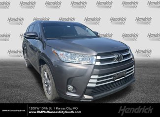 Used 2019 Toyota Highlander XLE image 1