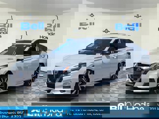 Used 2020 Nissan Altima 2.5 SR w/ Premium Package image 1