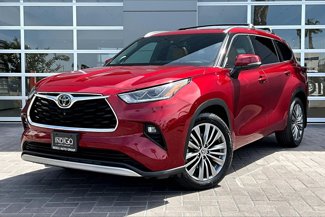 Used 2020 Toyota Highlander Platinum image 1