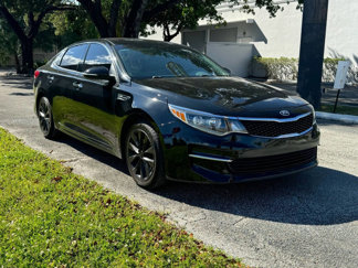 Used 2018 Kia Optima EX image 1