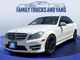 Used 2013 Mercedes-Benz C 300 4MATIC Sedan image 1