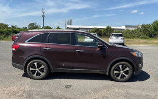 Used 2016 Kia Sorento EX image 1