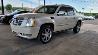 Used 2009 Cadillac Escalade EXT image 1