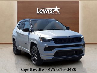 New 2025 Jeep Compass Limited image 1