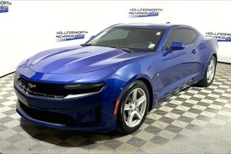 Used 2019 Chevrolet Camaro LT image 1