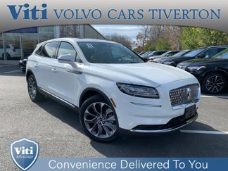 Used 2023 Lincoln Nautilus Reserve w/ Equipment Group 201A image 1