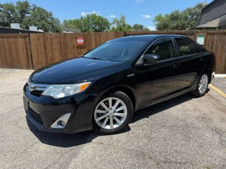 Used 2013 Toyota Camry XLE w/ Leather Pkg image 1