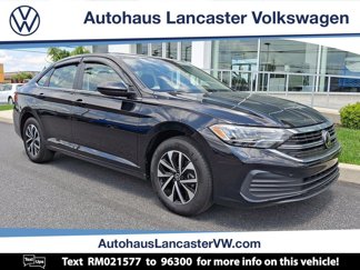 Used 2024 Volkswagen Jetta S image 1