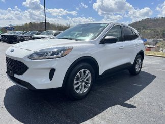 Certified 2022 Ford Escape SE w/ Cold Weather Package image 1