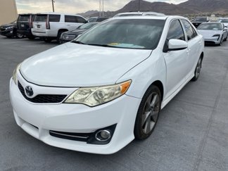 Used 2012 Toyota Camry SE image 1