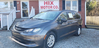 Used 2021 Chrysler Voyager Lxi image 1