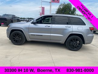 Used 2021 Jeep Grand Cherokee Laredo X image 1