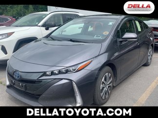 Used 2021 Toyota Prius Prime XLE image 1