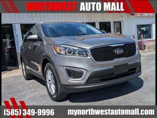Used 2017 Kia Sorento AWD image 1