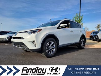 Used 2017 Toyota RAV4 XLE image 1