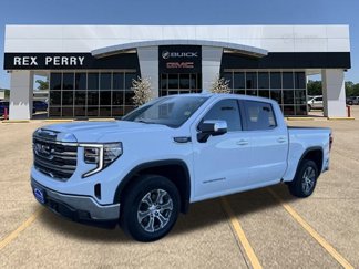 Used 2024 GMC Sierra 1500 SLT image 1