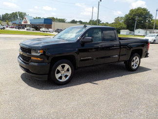 Used 2018 Chevrolet Silverado 1500 Custom w/ Custom Value Package image 1