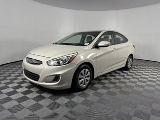 Used 2017 Hyundai Accent SE image 1