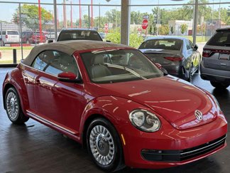 Used 2014 Volkswagen Beetle 2.5 image 1