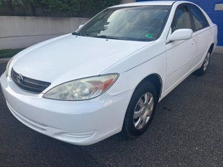 Used 2004 Toyota Camry LE image 1