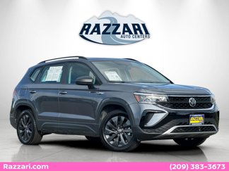 Used 2022 Volkswagen Taos S image 1