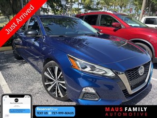 Used 2020 Nissan Altima 2.5 SR image 1