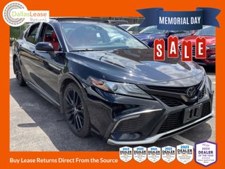 Used 2022 Toyota Camry XSE image 1