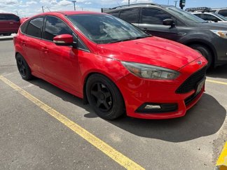 Used 2017 Ford Focus ST image 1
