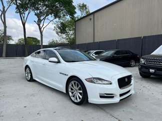 Used 2018 Jaguar XJ R-Sport image 1