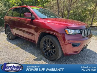 Used 2019 Jeep Grand Cherokee Altitude image 1