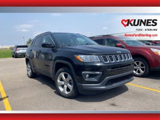 Used 2017 Jeep Compass Latitude w/ Popular Equipment Group image 1