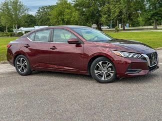 Used 2022 Nissan Sentra SV image 1