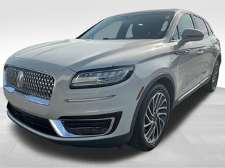 Used 2020 Lincoln Nautilus Reserve image 1