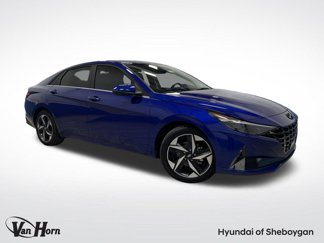 Used 2022 Hyundai Elantra SEL w/ Convenience + Premium Package image 1