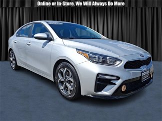 Used 2021 Kia Forte LXS image 1