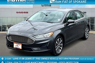 Used 2019 Ford Fusion SE image 1
