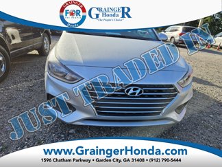 Used 2022 Hyundai Accent SE image 1
