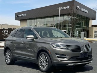 Used 2017 Lincoln MKC Reserve w/ Lincoln MKC Climate Package image 1