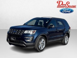 Used 2016 Ford Explorer XLT w/ Equipment Group 202A image 1