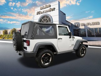 Used 2015 Jeep Wrangler Sport video 3