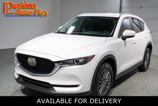 Used 2019 MAZDA CX-5 Touring image 1