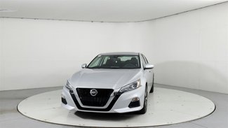 Used 2021 Nissan Altima 2.5 SV w/ SV Premium Package image 1